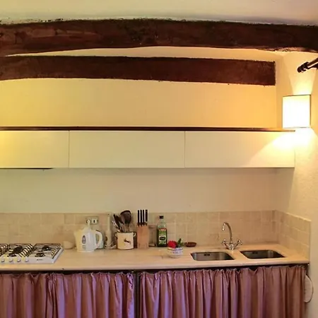 Scappo In Umbria, The Barn Villa *